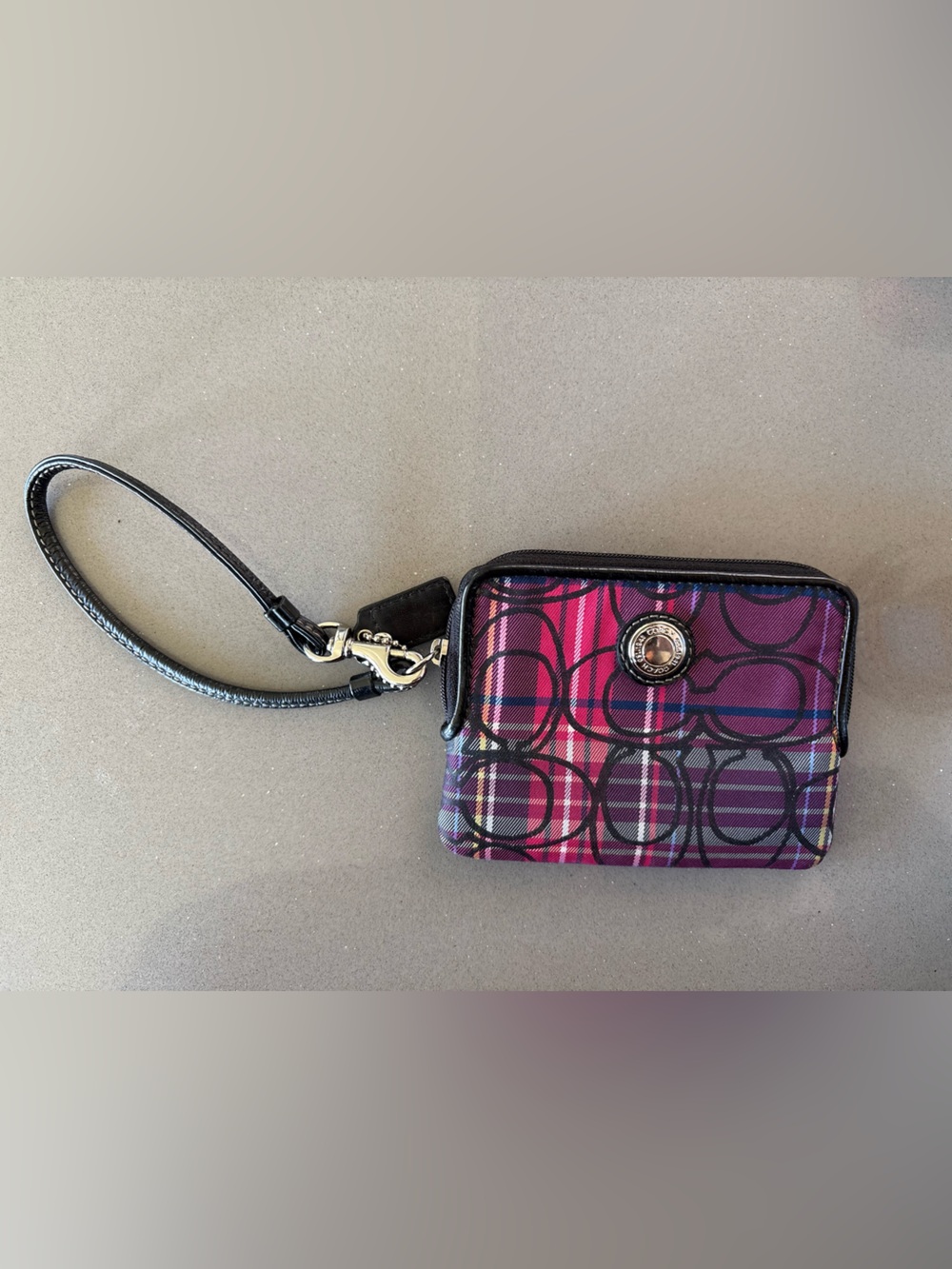 Coach Poppy Y2K Plaid Signature C Wristlet – Pink & Purple